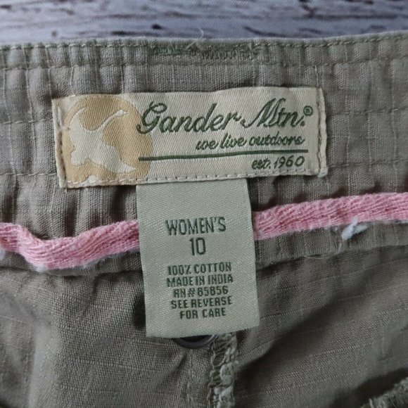 GANDER MTN. Shorts Women's Size 10 Snap Zip Closure Slash Pockets Green - Picture 2 of 11